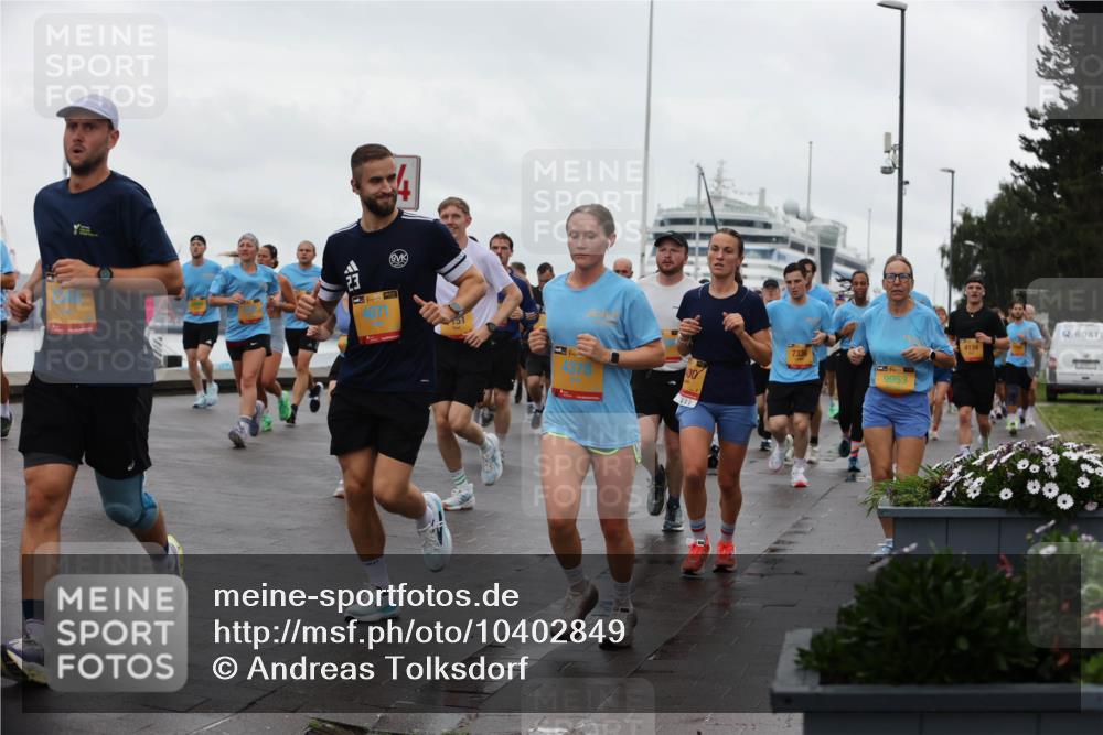 13.09.2026 - Kiel Lauf Andreas Tolksdorf http://msf.ph/oto/10402849 13.09.2026 11:02:24 Kiellinie 39, 4071, 00, 4378, 9953, 4134, 000 meine-sportfotos.de