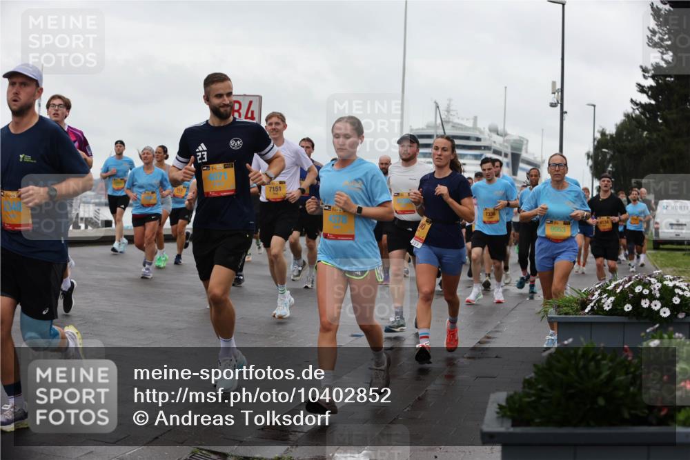 13.09.2026 - Kiel Lauf Andreas Tolksdorf http://msf.ph/oto/10402852 13.09.2026 11:02:24 Kiellinie 4, 39, 38, 4071, 7151, 4378, 7336, 9953, 4134 meine-sportfotos.de