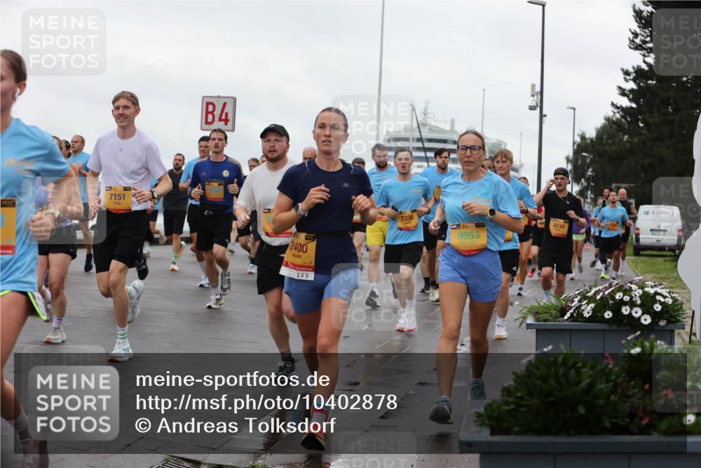 13.09.2026 - Kiel Lauf Andreas Tolksdorf http://msf.ph/oto/10402878 13.09.2026 11:02:25 Kiellinie 4, 7151, 2400, 999, 7336, 38, 9953, 4134 meine-sportfotos.de