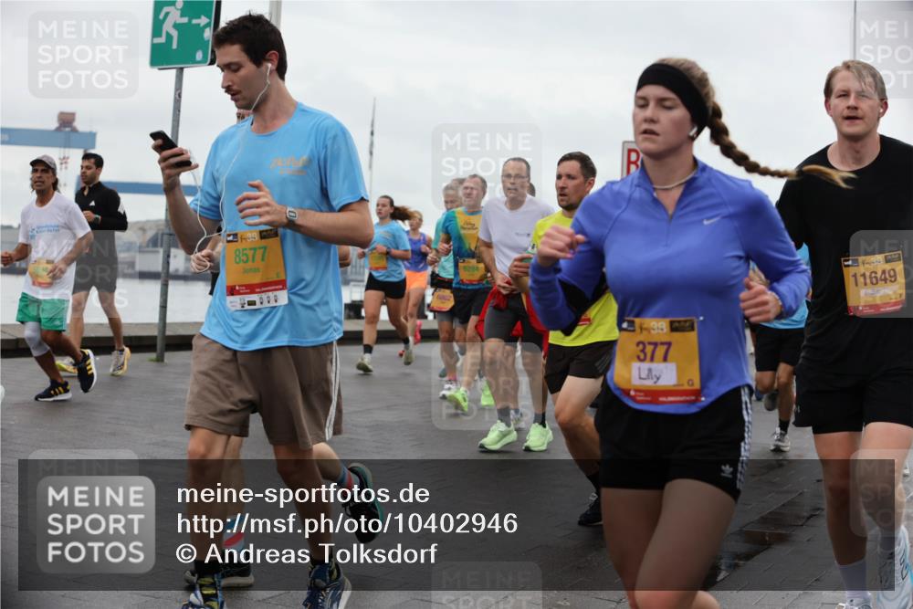 13.09.2026 - Kiel Lauf Andreas Tolksdorf http://msf.ph/oto/10402946 13.09.2026 11:02:52 Kiellinie 5094, 3, 38, 8577, 6284, 39, 377, 1, 38, 11649 meine-sportfotos.de