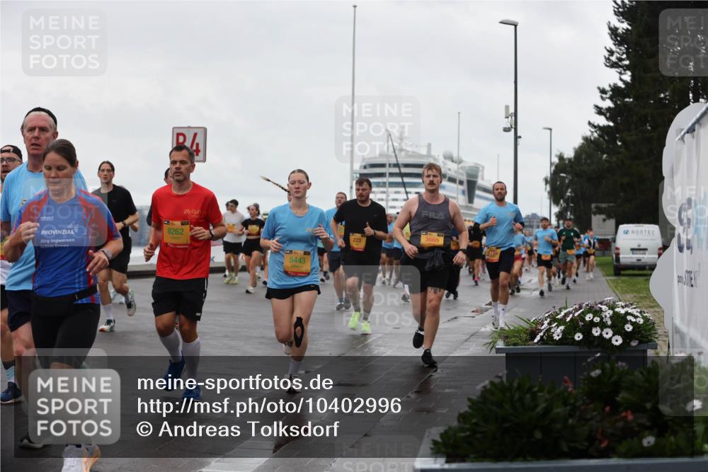 13.09.2026 - Kiel Lauf Andreas Tolksdorf http://msf.ph/oto/10402996 13.09.2026 11:03:02 Kiellinie 4, 8262, 5443, 223, 3669, 4795 meine-sportfotos.de