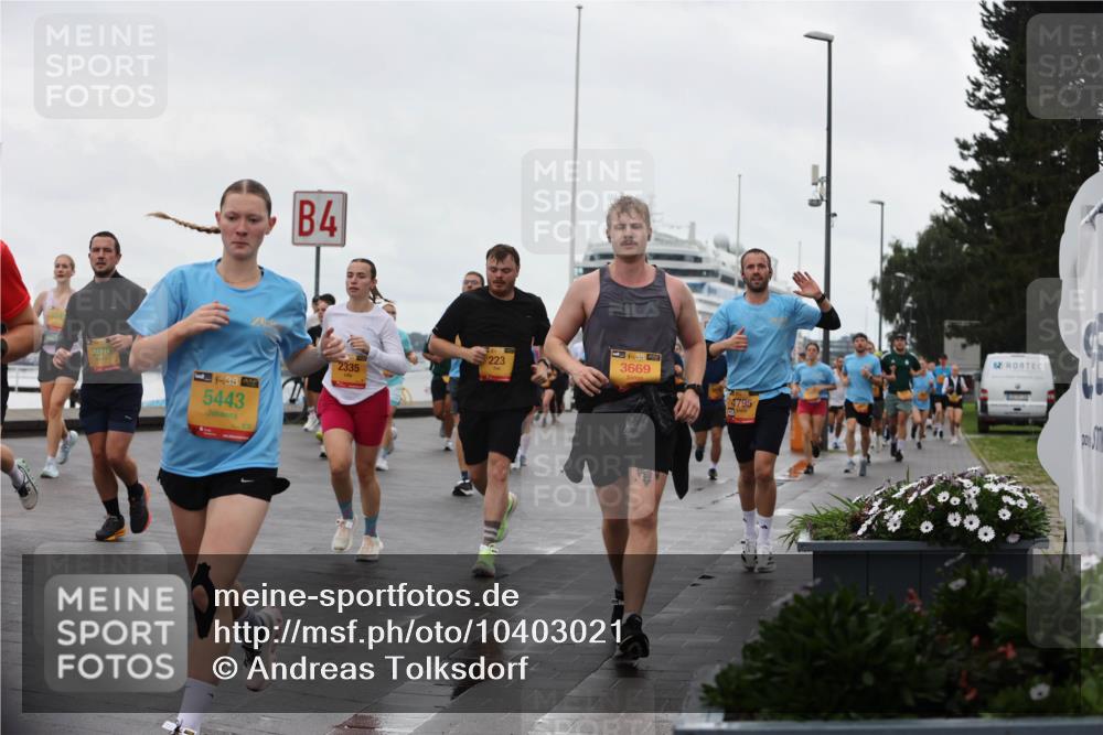 13.09.2026 - Kiel Lauf Andreas Tolksdorf http://msf.ph/oto/10403021 13.09.2026 11:03:04 Kiellinie 5970, 38, 5443, 4, 223, 2335, 38, 3669, 4795 meine-sportfotos.de