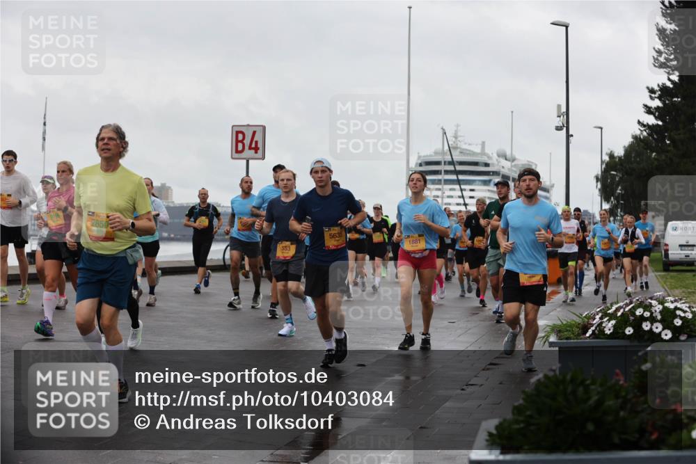 13.09.2026 - Kiel Lauf Andreas Tolksdorf http://msf.ph/oto/10403084 13.09.2026 11:03:08 Kiellinie 4, 246, 9196, 1, 39, 2650, 553, 5635, 1881 meine-sportfotos.de