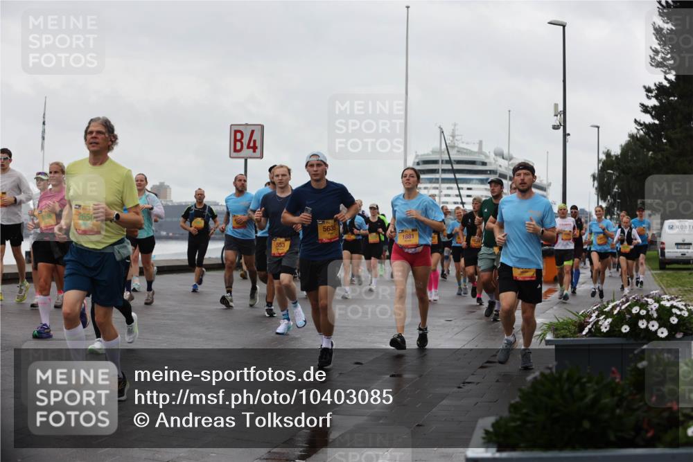 13.09.2026 - Kiel Lauf Andreas Tolksdorf http://msf.ph/oto/10403085 13.09.2026 11:03:09 Kiellinie 4, 1, 39, 2650, 553, 5635, 1881 meine-sportfotos.de