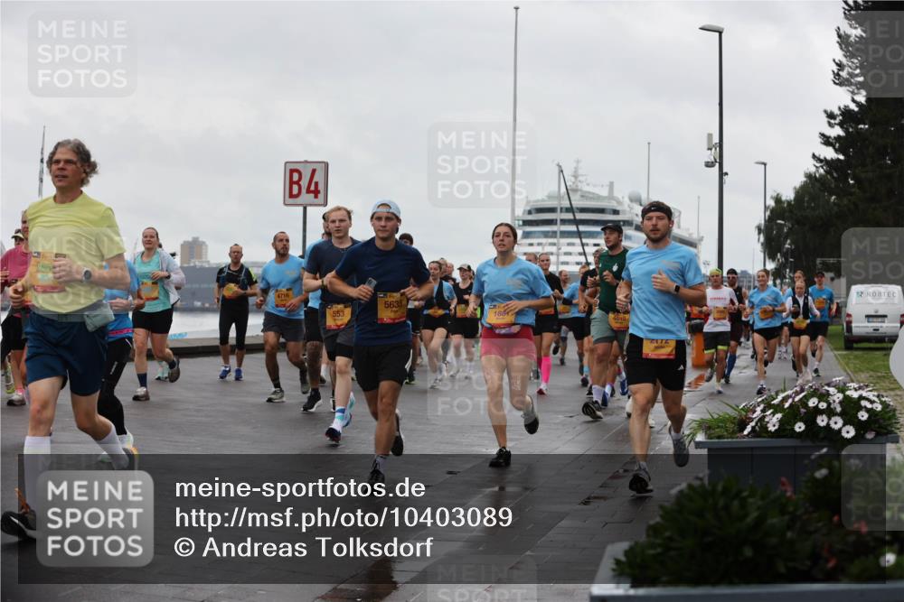 13.09.2026 - Kiel Lauf Andreas Tolksdorf http://msf.ph/oto/10403089 13.09.2026 11:03:09 Kiellinie 4716, 4, 553, 5635, 188 meine-sportfotos.de
