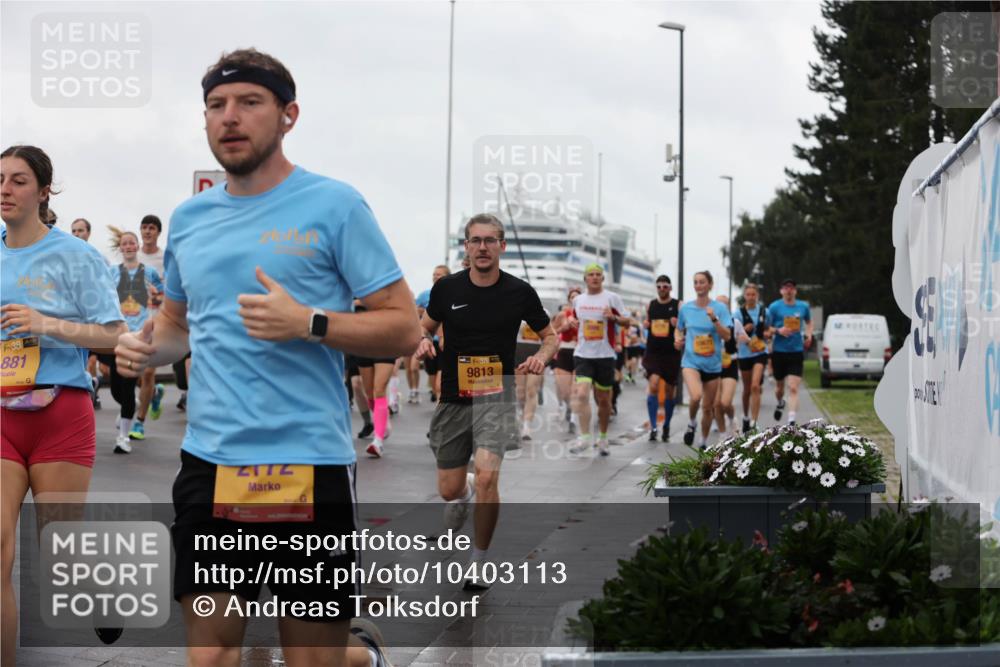 13.09.2026 - Kiel Lauf Andreas Tolksdorf http://msf.ph/oto/10403113 13.09.2026 11:03:11 Kiellinie 38, 881, 9813 meine-sportfotos.de