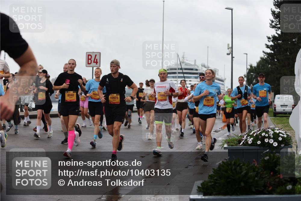 13.09.2026 - Kiel Lauf Andreas Tolksdorf http://msf.ph/oto/10403135 13.09.2026 11:03:13 Kiellinie 5303, 8040, 4, 6664, 38, 10973, 3999, 10671, 6471, 11436 meine-sportfotos.de