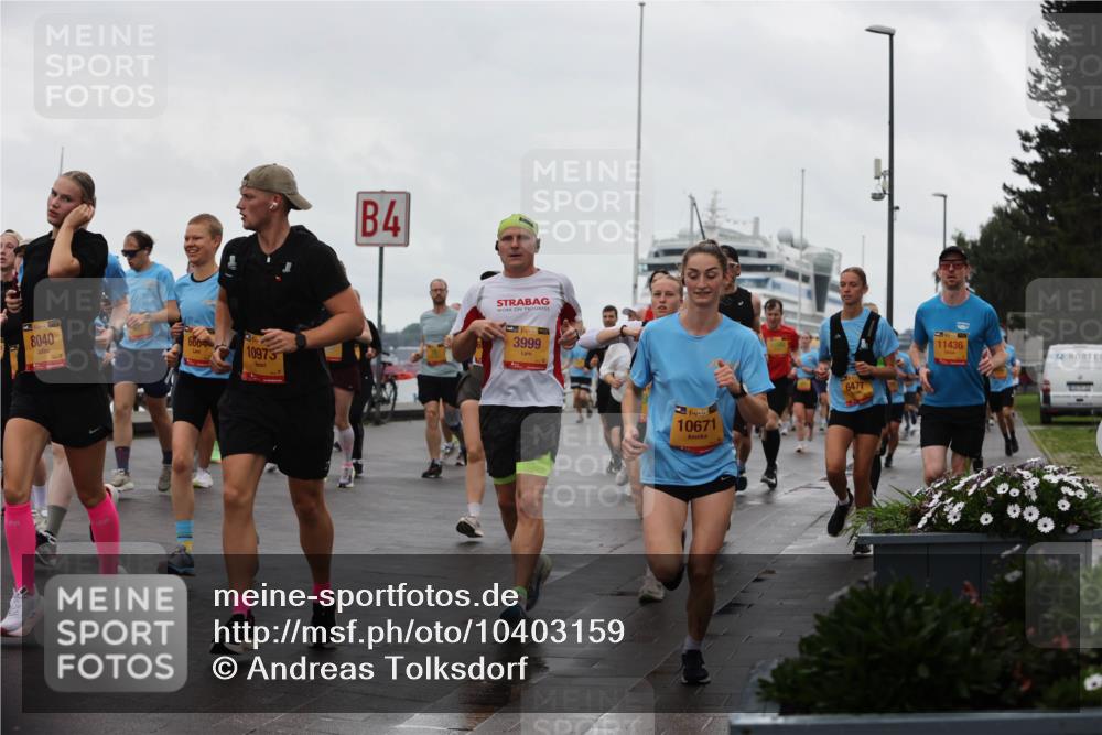 13.09.2026 - Kiel Lauf Andreas Tolksdorf http://msf.ph/oto/10403159 13.09.2026 11:03:14 Kiellinie 8040, 6604, 3, 10973, 4, 3999, 10671, 6477, 11436 meine-sportfotos.de