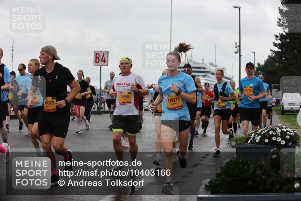 13.09.2026 - Kiel Lauf Andreas Tolksdorf http://msf.ph/oto/10403166 13.09.2026 11:03:14 Kiellinie 38, 10973, 4, 3999, 38, 10671, 6477, 11436 meine-sportfotos.de
