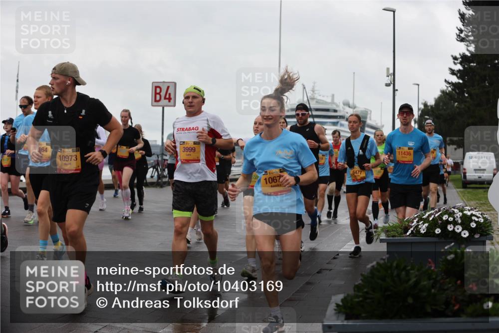 13.09.2026 - Kiel Lauf Andreas Tolksdorf http://msf.ph/oto/10403169 13.09.2026 11:03:14 Kiellinie 1, 38, 64, 4, 38, 10973, 4, 38, 3999, 659, 38, 1067, 6477, 810, 39, 11436 meine-sportfotos.de