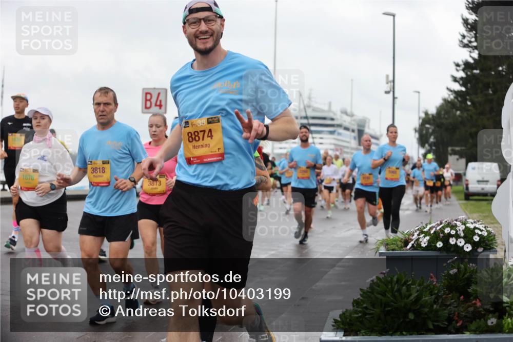 13.09.2026 - Kiel Lauf Andreas Tolksdorf http://msf.ph/oto/10403199 13.09.2026 11:03:18 Kiellinie 4, 4, 38, 8874, 1676, 3818, 3813 meine-sportfotos.de