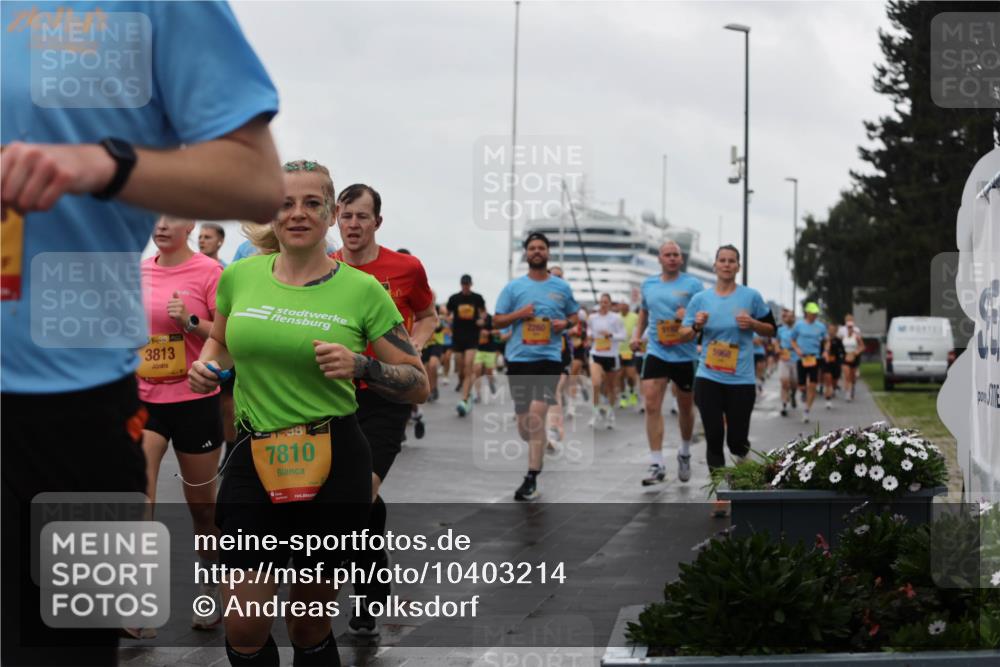 13.09.2026 - Kiel Lauf Andreas Tolksdorf http://msf.ph/oto/10403214 13.09.2026 11:03:19 Kiellinie 39, 3813, 1948, 7810 meine-sportfotos.de