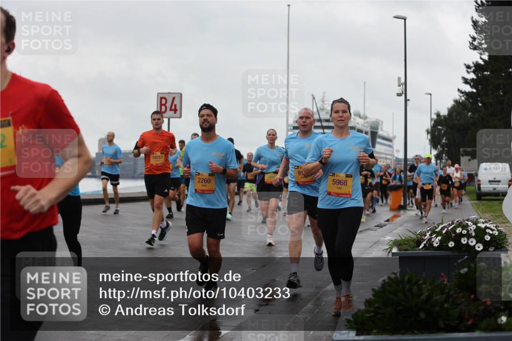 13.09.2026 - Kiel Lauf Andreas Tolksdorf http://msf.ph/oto/10403233 13.09.2026 11:03:20 Kiellinie 4, 10257, 38, 2260, 91, 5968 meine-sportfotos.de