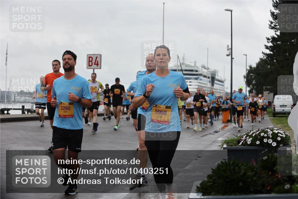 13.09.2026 - Kiel Lauf Andreas Tolksdorf http://msf.ph/oto/10403251 13.09.2026 11:03:21 Kiellinie 38, 2260, 4, 2370, 38, 5968 meine-sportfotos.de