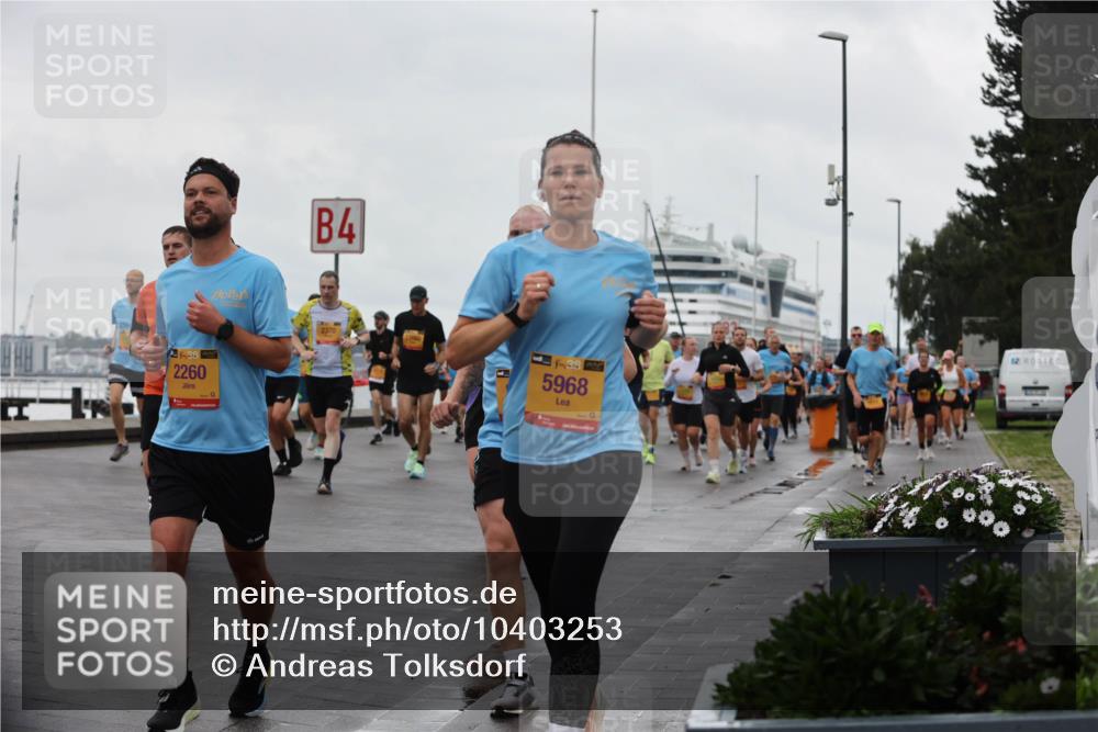 13.09.2026 - Kiel Lauf Andreas Tolksdorf http://msf.ph/oto/10403253 13.09.2026 11:03:21 Kiellinie 38, 2260, 4, 2370, 38, 5968 meine-sportfotos.de