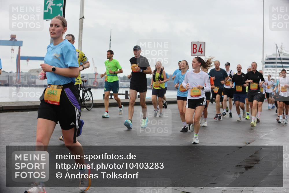 13.09.2026 - Kiel Lauf Andreas Tolksdorf http://msf.ph/oto/10403283 13.09.2026 11:03:24 Kiellinie 4, 31484, 5943, 4593 meine-sportfotos.de