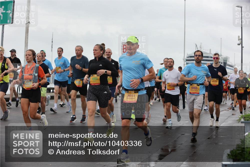 13.09.2026 - Kiel Lauf Andreas Tolksdorf http://msf.ph/oto/10403336 13.09.2026 11:03:27 Kiellinie 4110, 4955, 3011, 126, 6465, 4123, 9812 meine-sportfotos.de