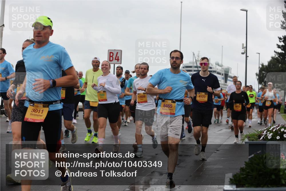 13.09.2026 - Kiel Lauf Andreas Tolksdorf http://msf.ph/oto/10403349 13.09.2026 11:03:27 Kiellinie 4, 38, 3011, 7500, 12609, 38, 6465, 4123, 9812 meine-sportfotos.de