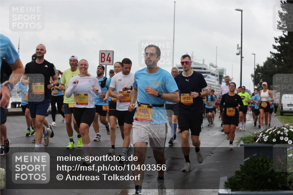 13.09.2026 - Kiel Lauf Andreas Tolksdorf http://msf.ph/oto/10403356 13.09.2026 11:03:28 Kiellinie 39, 3472, 7500, 4, 609, 38, 6465, 39, 4123, 9812 meine-sportfotos.de