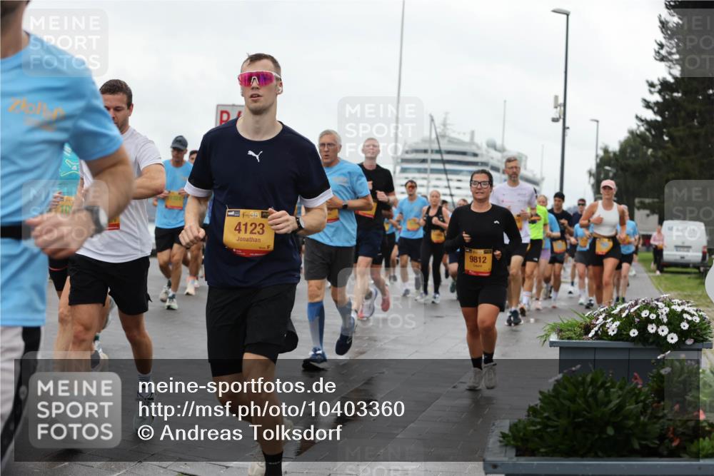 13.09.2026 - Kiel Lauf Andreas Tolksdorf http://msf.ph/oto/10403360 13.09.2026 11:03:29 Kiellinie 4, 38, 4123, 9812 meine-sportfotos.de