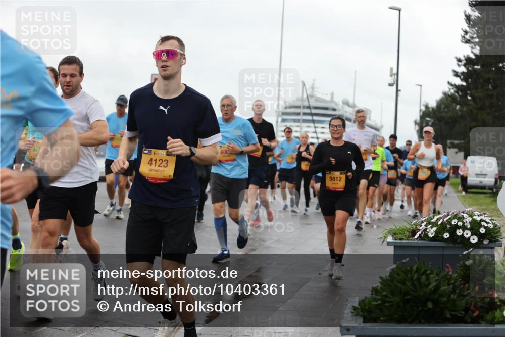 13.09.2026 - Kiel Lauf Andreas Tolksdorf http://msf.ph/oto/10403361 13.09.2026 11:03:29 Kiellinie 1, 38, 4123, 60, 9812 meine-sportfotos.de