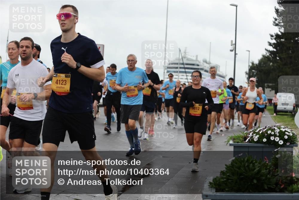 13.09.2026 - Kiel Lauf Andreas Tolksdorf http://msf.ph/oto/10403364 13.09.2026 11:03:29 Kiellinie 38, 4123, 1142, 6006, 1, 9812, 1925 meine-sportfotos.de
