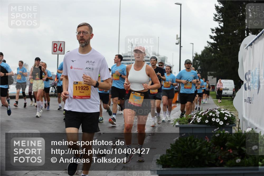 13.09.2026 - Kiel Lauf Andreas Tolksdorf http://msf.ph/oto/10403427 13.09.2026 11:03:32 Kiellinie 1112, 4, 11925, 38, 7109 meine-sportfotos.de