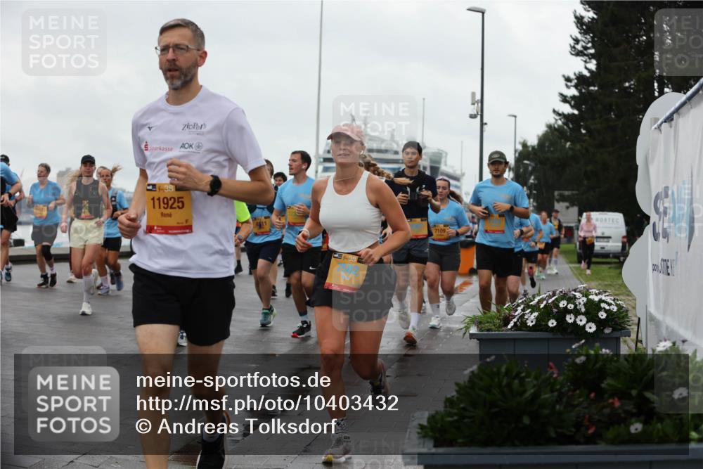 13.09.2026 - Kiel Lauf Andreas Tolksdorf http://msf.ph/oto/10403432 13.09.2026 11:03:33 Kiellinie 11123, 38, 11925, 38, 71092 meine-sportfotos.de