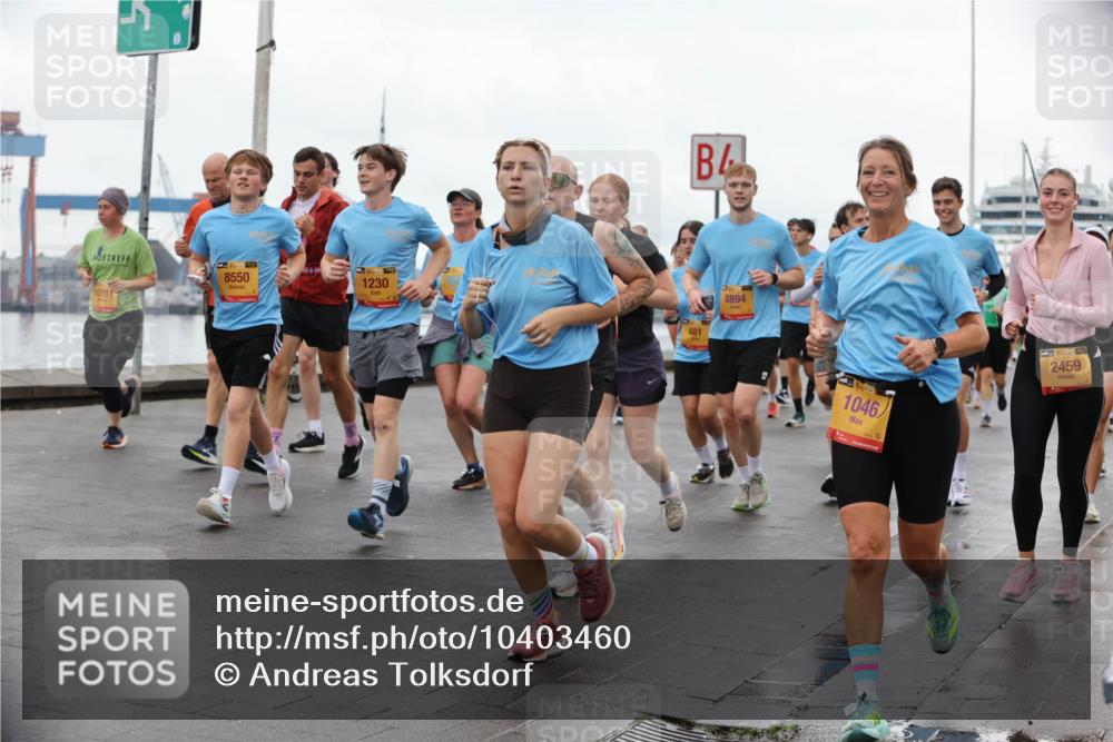 13.09.2026 - Kiel Lauf Andreas Tolksdorf http://msf.ph/oto/10403460 13.09.2026 11:03:43 Kiellinie 10311, 8550, 1230, 481, 36, 8894, 38, 1046, 2459 meine-sportfotos.de