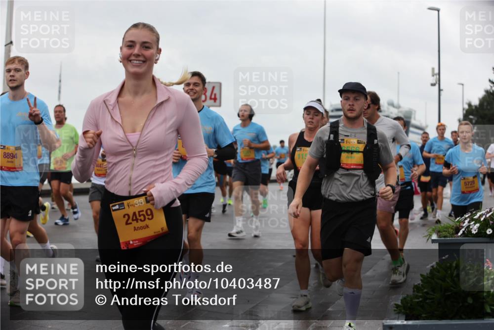 13.09.2026 - Kiel Lauf Andreas Tolksdorf http://msf.ph/oto/10403487 13.09.2026 11:03:44 Kiellinie 39, 8894, 38, 2459, 34, 115, 4, 38, 5728 meine-sportfotos.de