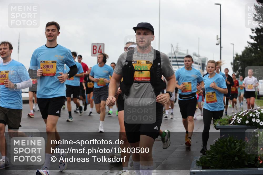13.09.2026 - Kiel Lauf Andreas Tolksdorf http://msf.ph/oto/10403500 13.09.2026 11:03:45 Kiellinie 39, 5090, 8900, 4, 48, 6566, 5728 meine-sportfotos.de