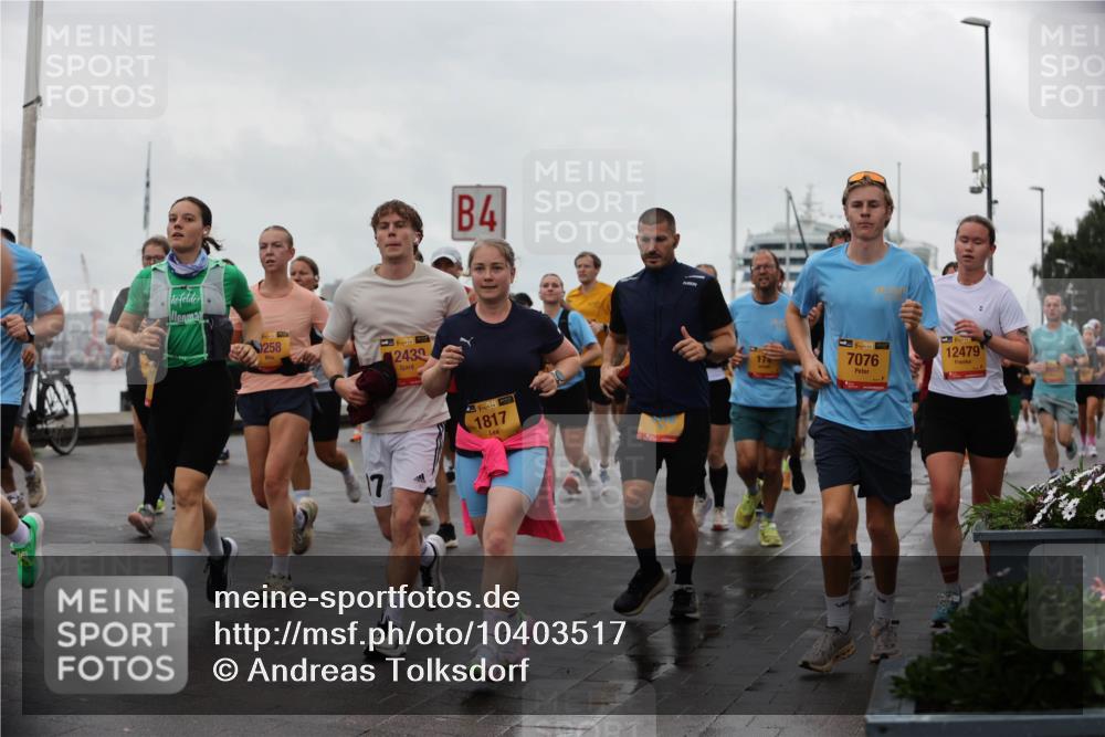 13.09.2026 - Kiel Lauf Andreas Tolksdorf http://msf.ph/oto/10403517 13.09.2026 11:03:48 Kiellinie 258, 38, 2439, 4, 39, 1817, 38, 7076, 12479 meine-sportfotos.de