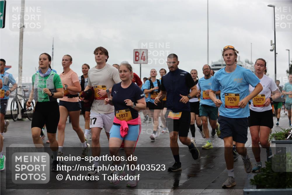 13.09.2026 - Kiel Lauf Andreas Tolksdorf http://msf.ph/oto/10403523 13.09.2026 11:03:49 Kiellinie 22, 17, 38, 1817, 4, 10698, 38, 7076, 1, 39, 12479 meine-sportfotos.de