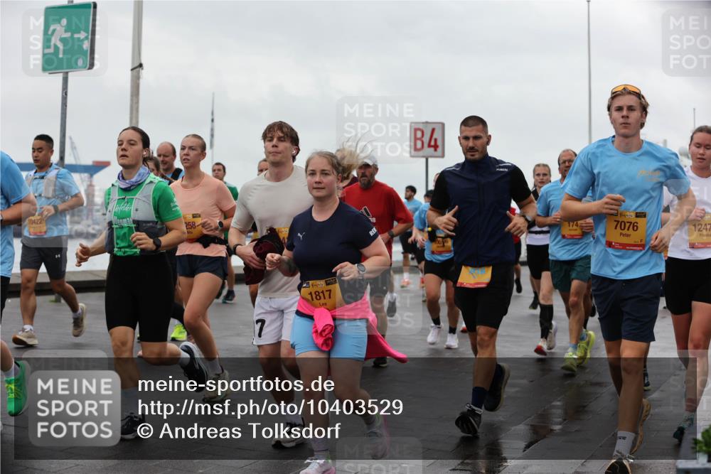 13.09.2026 - Kiel Lauf Andreas Tolksdorf http://msf.ph/oto/10403529 13.09.2026 11:03:49 Kiellinie 10422, 258, 7, 38, 1817, 4, 38, 7076, 1247 meine-sportfotos.de