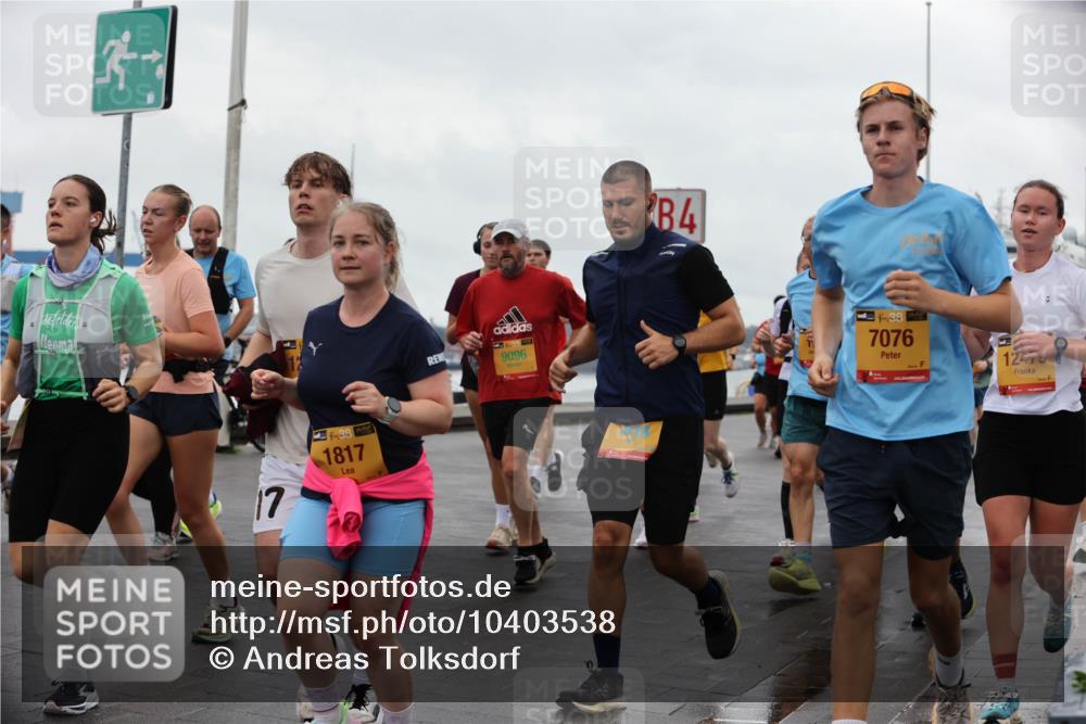 13.09.2026 - Kiel Lauf Andreas Tolksdorf http://msf.ph/oto/10403538 13.09.2026 11:03:49 Kiellinie 3, 17, 38, 1817, 9096, 4, 38, 7076, 127 meine-sportfotos.de
