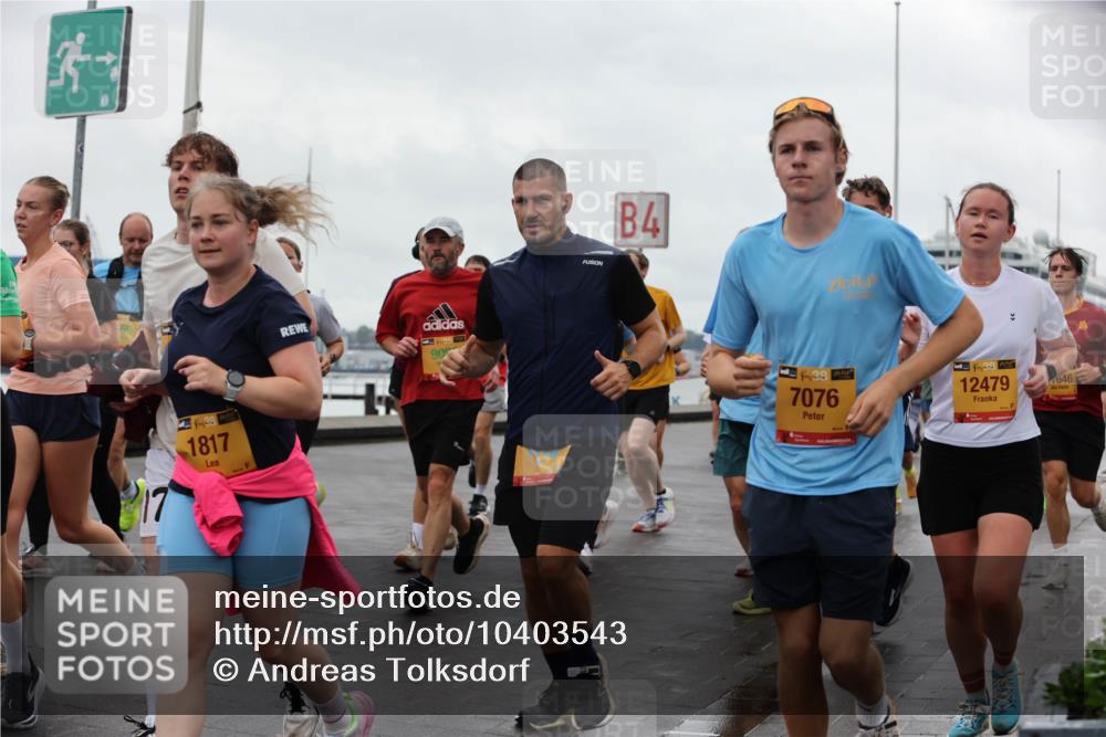 13.09.2026 - Kiel Lauf Andreas Tolksdorf http://msf.ph/oto/10403543 13.09.2026 11:03:49 Kiellinie 69, 90, 39, 1817, 4, 4, 38, 7076, 38, 12479, 646 meine-sportfotos.de