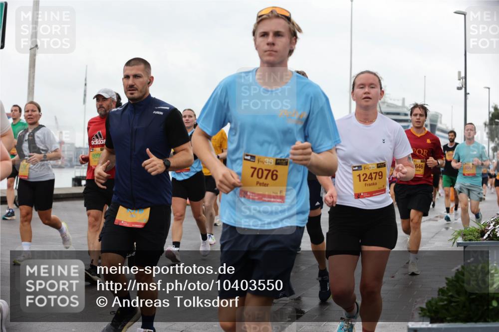 13.09.2026 - Kiel Lauf Andreas Tolksdorf http://msf.ph/oto/10403550 13.09.2026 11:03:50 Kiellinie 909, 4, 38, 7076, 48, 12479, 646, 8957 meine-sportfotos.de