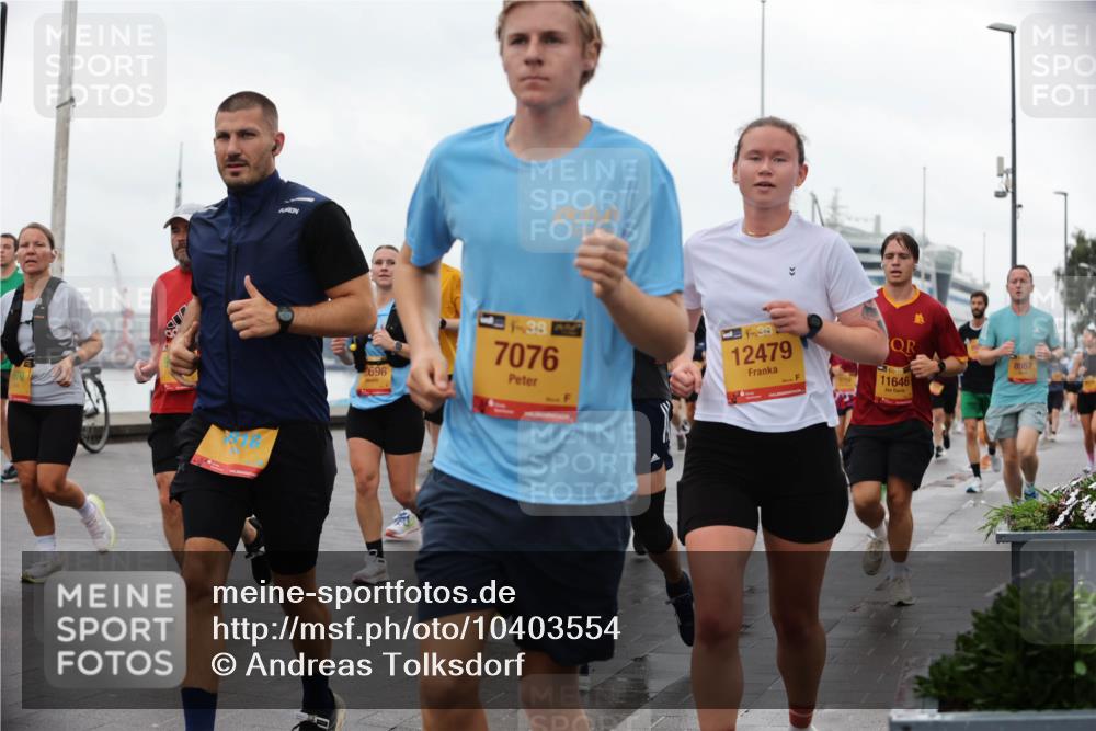 13.09.2026 - Kiel Lauf Andreas Tolksdorf http://msf.ph/oto/10403554 13.09.2026 11:03:50 Kiellinie 696, 39, 7076, 38, 12479, 11646, 8957 meine-sportfotos.de