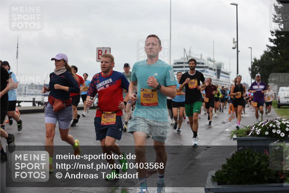13.09.2026 - Kiel Lauf Andreas Tolksdorf http://msf.ph/oto/10403568 13.09.2026 11:03:52 Kiellinie 2025, 10282, 38, 8957, 8928 meine-sportfotos.de