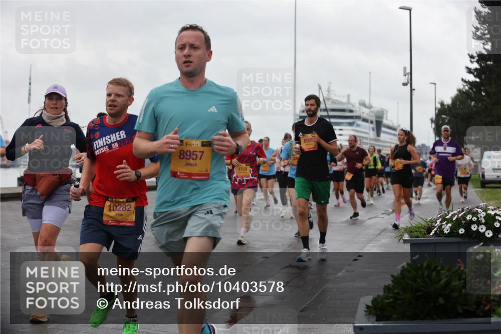 13.09.2026 - Kiel Lauf Andreas Tolksdorf http://msf.ph/oto/10403578 13.09.2026 11:03:53 Kiellinie 2025, 4, 38, 8957, 10282, 3759, 8926 meine-sportfotos.de