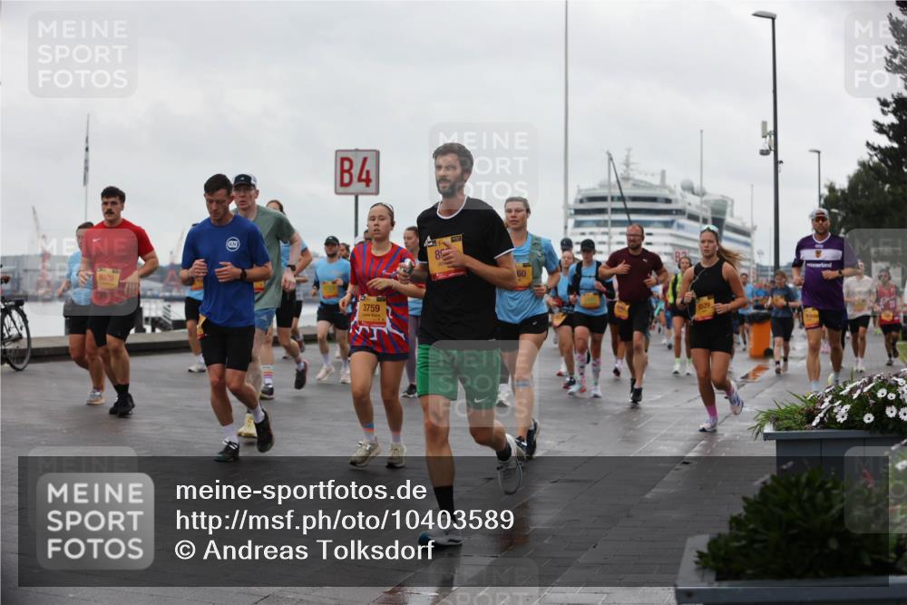 13.09.2026 - Kiel Lauf Andreas Tolksdorf http://msf.ph/oto/10403589 13.09.2026 11:03:54 Kiellinie 4, 6389, 3759 meine-sportfotos.de