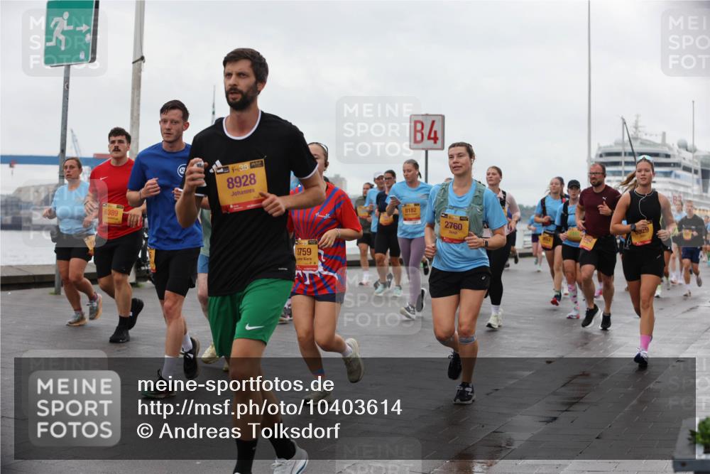 13.09.2026 - Kiel Lauf Andreas Tolksdorf http://msf.ph/oto/10403614 13.09.2026 11:03:55 Kiellinie 6389, 4, 38, 8928, 4, 3759, 8182, 2760, 6329 meine-sportfotos.de