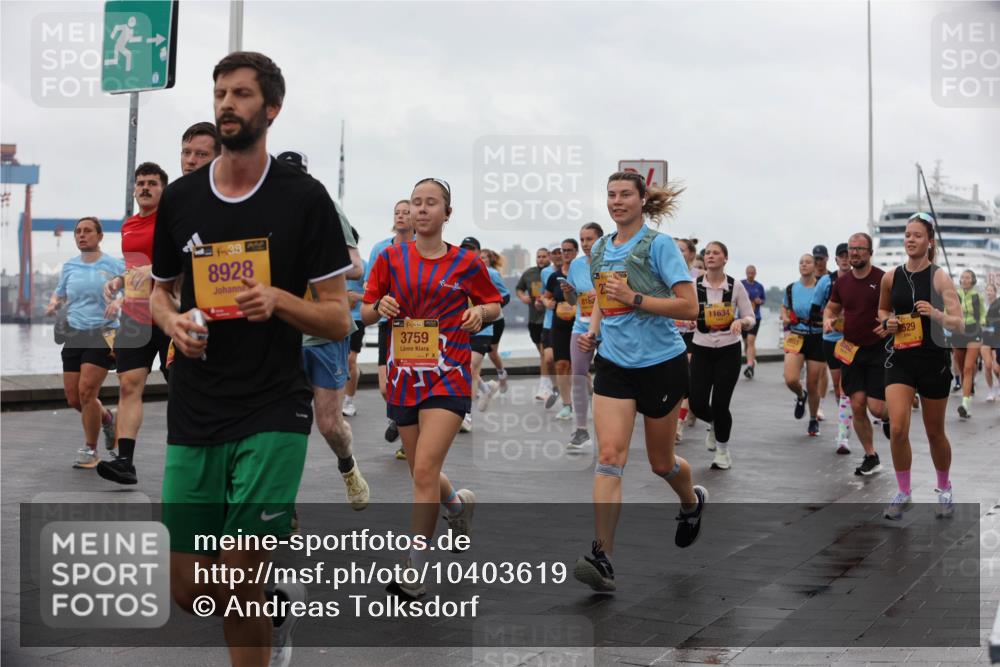 13.09.2026 - Kiel Lauf Andreas Tolksdorf http://msf.ph/oto/10403619 13.09.2026 11:03:55 Kiellinie 38, 8928, 38, 3759, 8167, 11634, 562, 529 meine-sportfotos.de