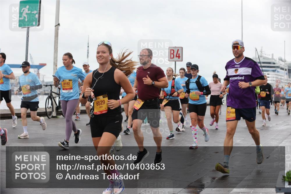 13.09.2026 - Kiel Lauf Andreas Tolksdorf http://msf.ph/oto/10403653 13.09.2026 11:03:57 Kiellinie 8182, 38, 6529, 4, 2445, 1, 39, 80, 3 meine-sportfotos.de