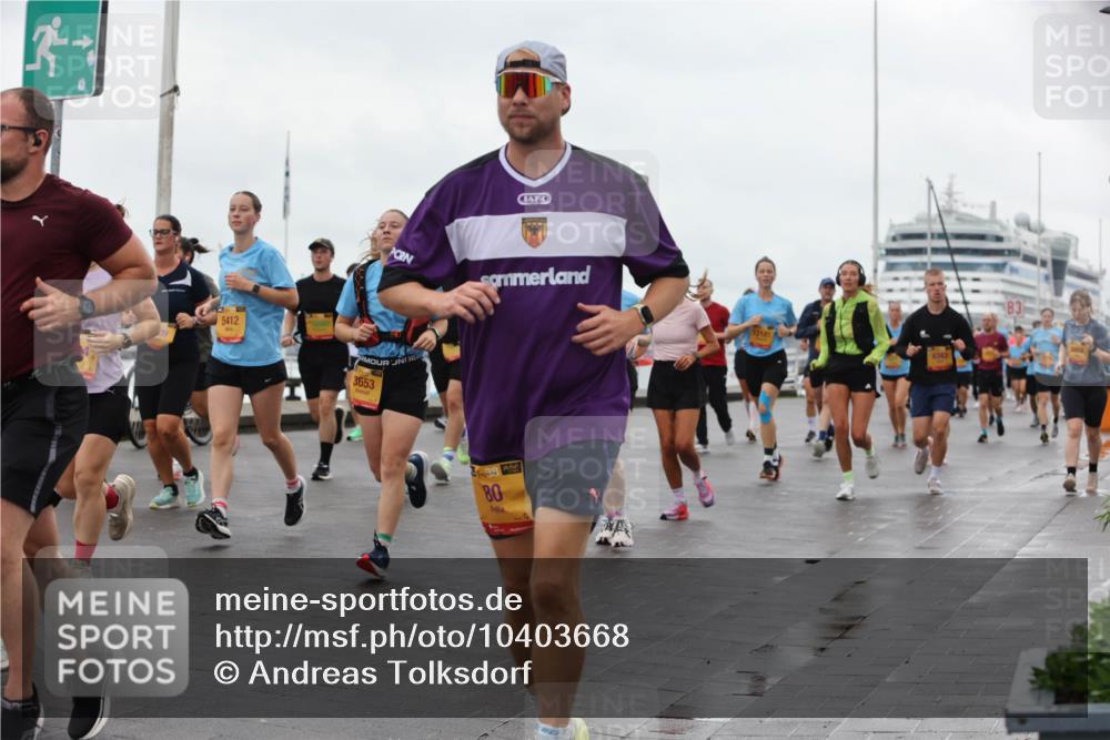 13.09.2026 - Kiel Lauf Andreas Tolksdorf http://msf.ph/oto/10403668 13.09.2026 11:03:58 Kiellinie 5412, 3653, 39, 80, 12181, 6343, 83 meine-sportfotos.de