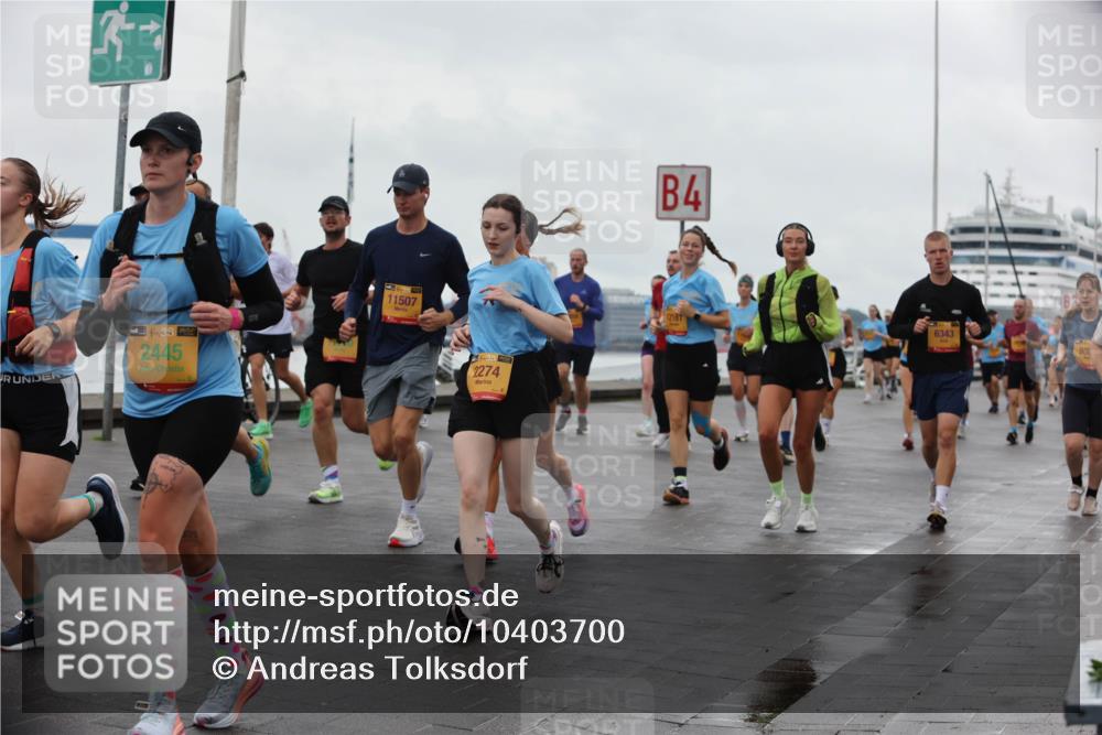 13.09.2026 - Kiel Lauf Andreas Tolksdorf http://msf.ph/oto/10403700 13.09.2026 11:03:59 Kiellinie 38, 2445, 11507, 2274, 4, 1218, 6343, 98 meine-sportfotos.de