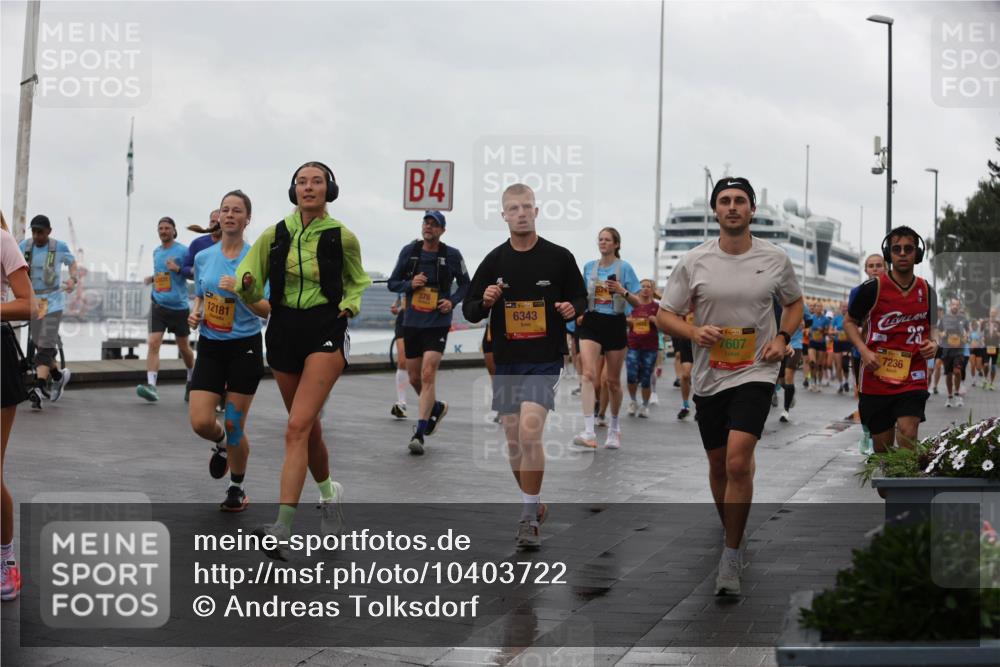 13.09.2026 - Kiel Lauf Andreas Tolksdorf http://msf.ph/oto/10403722 13.09.2026 11:04:00 Kiellinie 12181, 4, 378, 6343, 7381, 7607, 7236, 33, 20 meine-sportfotos.de