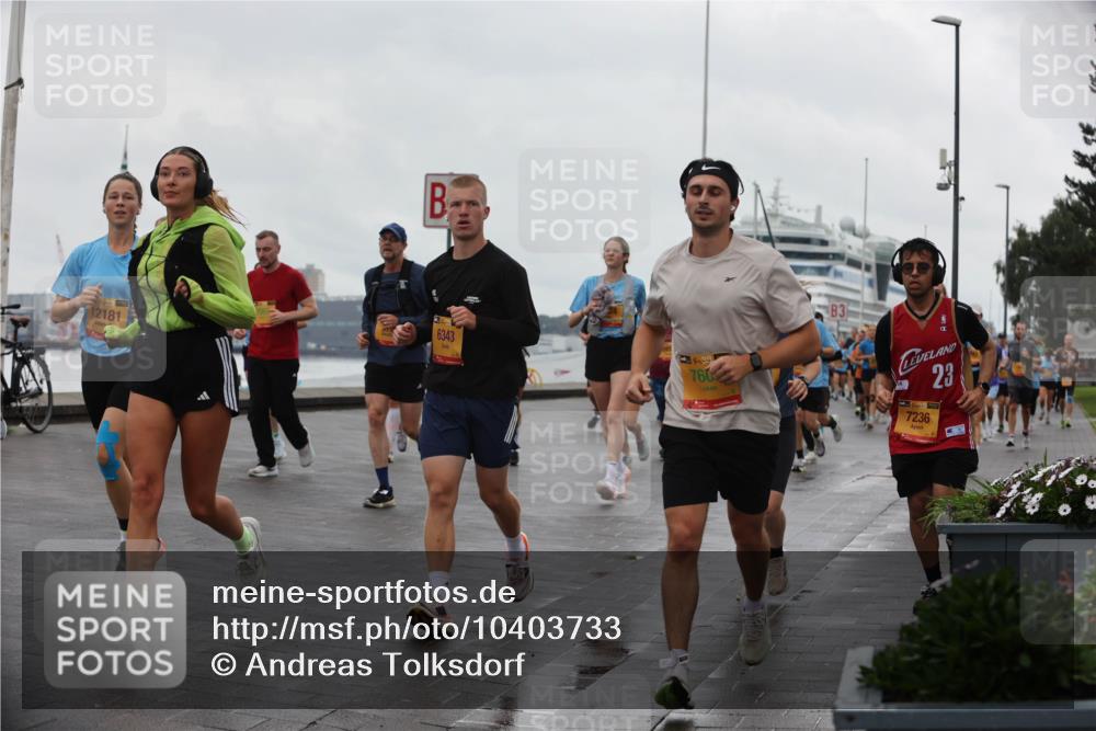 13.09.2026 - Kiel Lauf Andreas Tolksdorf http://msf.ph/oto/10403733 13.09.2026 11:04:01 Kiellinie 39, 12181, 25, 6343, 38, 760, 3, 7236, 23 meine-sportfotos.de