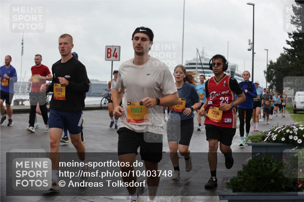 13.09.2026 - Kiel Lauf Andreas Tolksdorf http://msf.ph/oto/10403748 13.09.2026 11:04:02 Kiellinie 9355, 4, 39, 6343, 39, 7607, 04, 23, 7236 meine-sportfotos.de