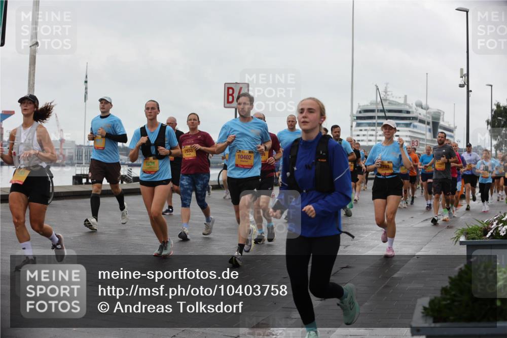 13.09.2026 - Kiel Lauf Andreas Tolksdorf http://msf.ph/oto/10403758 13.09.2026 11:04:05 Kiellinie 6304, 2933, 10402, 7793, 3, 11891 meine-sportfotos.de